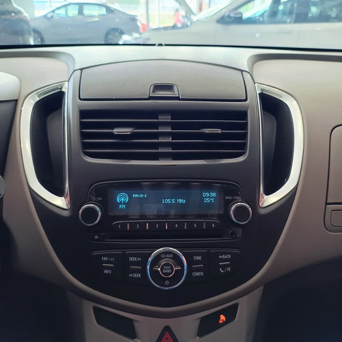 Chevrolet Tracker 1.8 Ltz Fwd Mt 140cv 2015