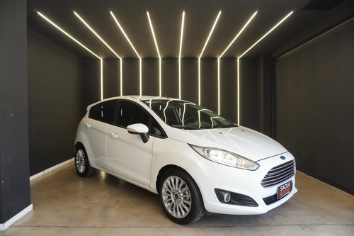 Ford Fiesta Kinetic 1.6 Se 120cv 2015