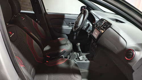 Renault Sandero Stepway 1.6 Rip Curl 105cv 2016