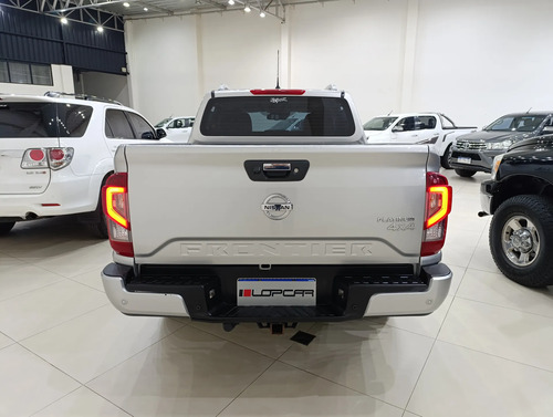 Nissan Frontier 2.3bt Platinum 4x4 At L22 2022