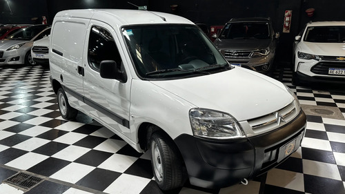 Citroën Berlingo Furgon 1.6 Bussines Hdi 92cv Am54 2017
