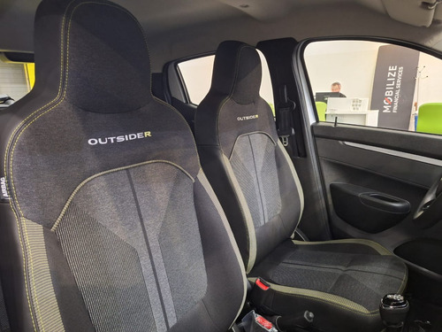 Renault Kwid 1.0 Sce 66Cv Iconic Outsider 2026