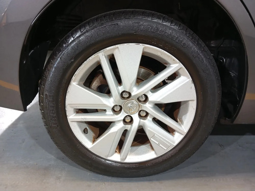 Toyota Corolla 1.8 Xli L/14 2015