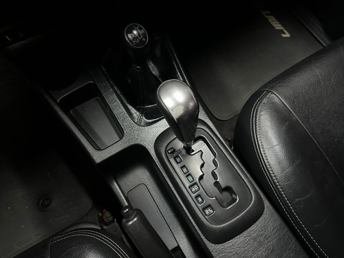 Toyota Hilux 3.0 TDI 4X4 DC LIMITED AT L14 2015