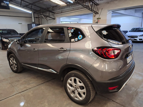 Renault Captur 2.0 Zen 2022