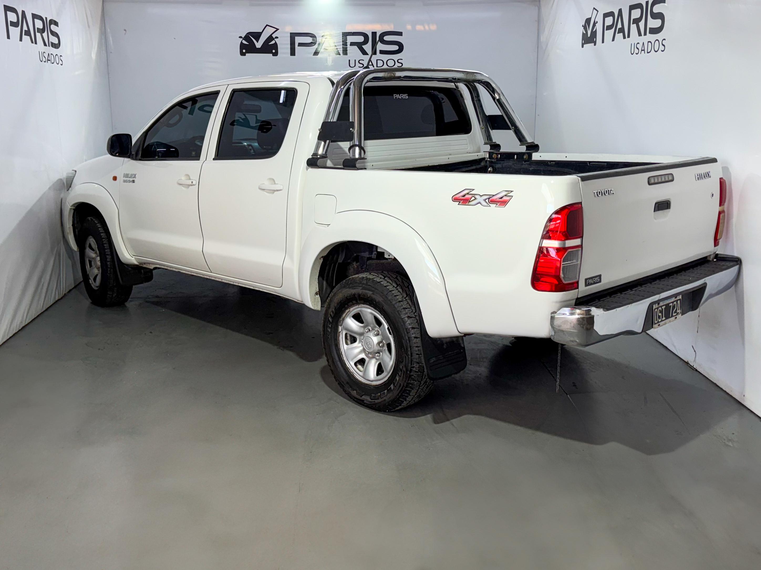 Toyota Hilux 3.0 CD SR 171 CV 4X4 2015