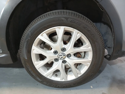 Volkswagen Suran 1.6 Highline L/15 2015