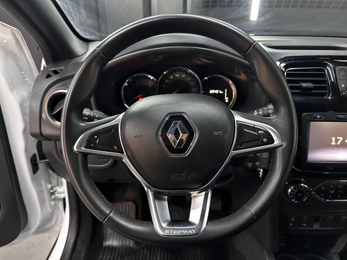 Renault Stepway 1.6 INTENS L19 2023