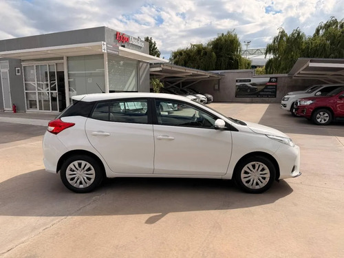 Toyota Yaris 1.5 5p Xs 2024 2024