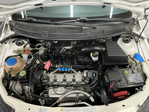 Volkswagen Saveiro 1.6 AA PS SAFETY L13 2015