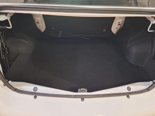 Renault Logan 1.6 16v Life 2026