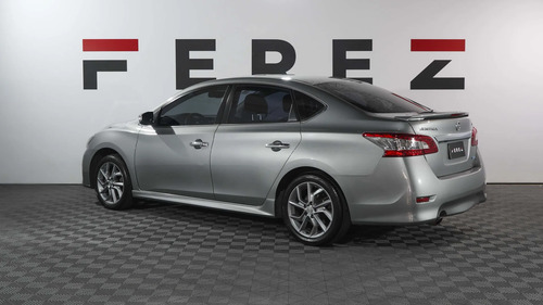 Nissan Sentra 2.0 Sr Cvt 2015
