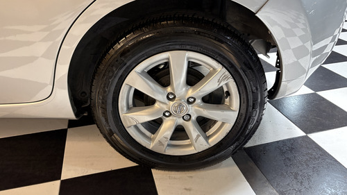 Nissan Note 1.6 Sense 110cv 2016