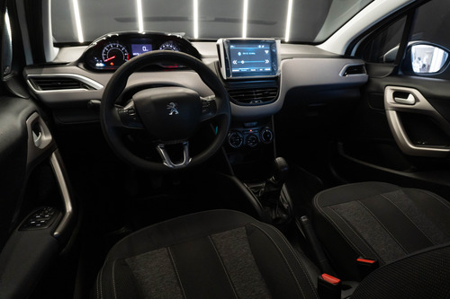 Peugeot 208 1.6 Allure 2020