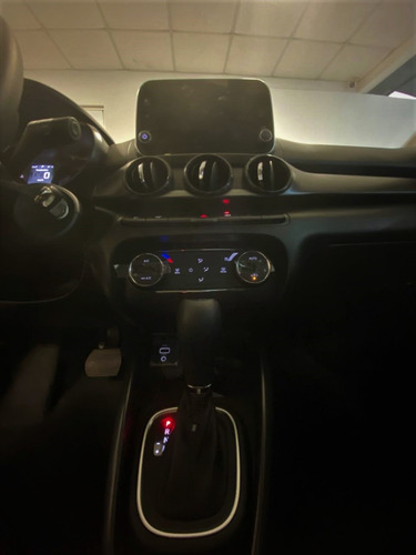 Fiat Cronos Drive CVT 2024