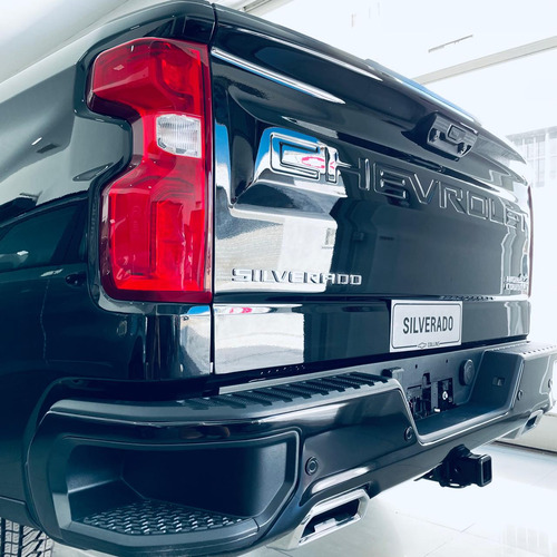 Chevrolet Silverado 5.3 V8 High Country 2026