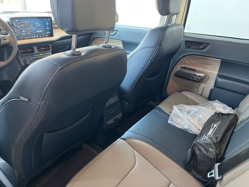 Ford Maverick Maverick Lariat FHEV 2.5L AWD 2025