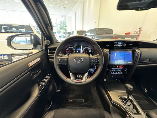 Toyota SW4 2.8 Tdi Gr-s 4x4 7as 6at 2025