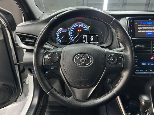 Toyota Yaris 1.5 S CVT 5P L20 2022