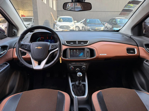 Chevrolet Onix 1.4 ACTIV 5P L16 2016