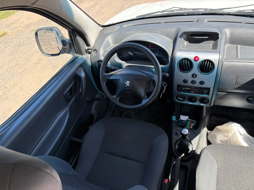 Peugeot Partner CONFORT 1.6 HDI 92 2021