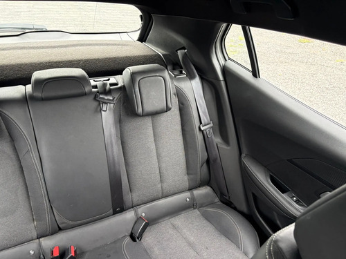 Peugeot 2008 ACTIVE T200 AM24 2024