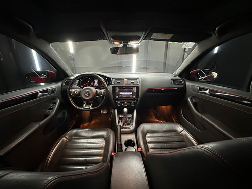 Volkswagen Vento 2.0 T SI GLI NAV DSG L16 2017