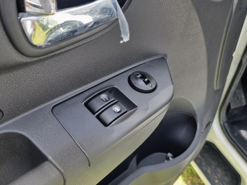 X200 2.0 Cs Luxury 2025