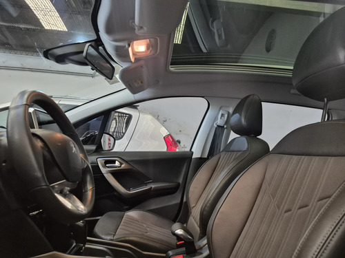 Peugeot 2008 1.6 Feline Tiptronic 2018