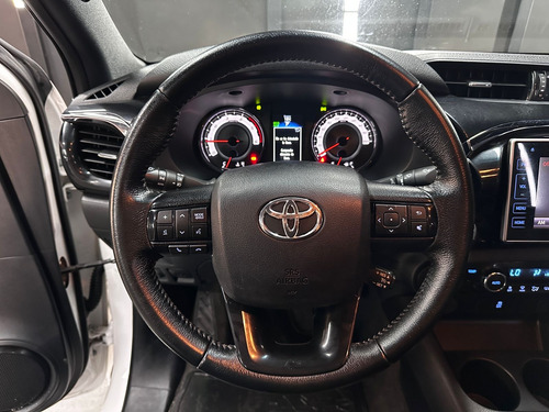 Toyota Hilux 2.8 TDI 4X2 DC SRX AT6 L16 2019