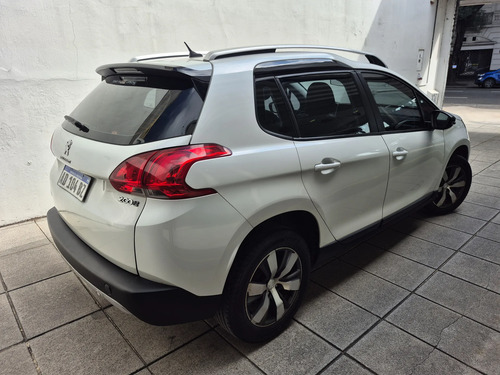 Peugeot 2008 1.6 Feline Tiptronic 2018