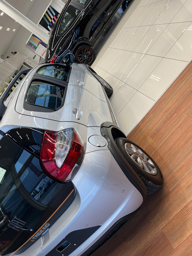 Fiat Mobi 1.0 Trekking 2025