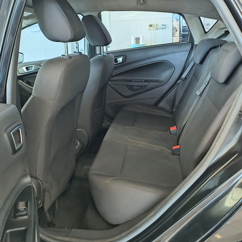 Ford Fiesta 1.6L Se 2014