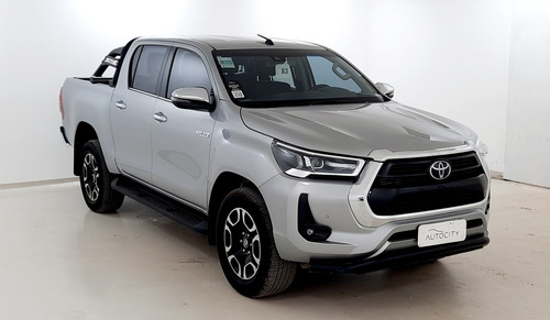 Toyota Hilux 2.8 TDI 4X2 DC SRX AT6 L21 2021