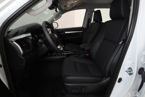 Toyota Hilux Pick-Up 2.8 Cd Srx 204Cv 4X4 At 2026