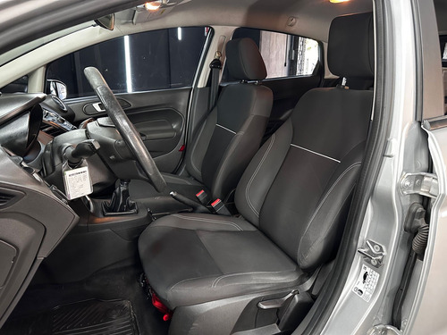 Ford Fiesta 1.6 SE KD 5P L14 2016