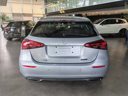 Mercedes-Benz Clase A 1.3 A200 163cv Progressive Hatch 2025