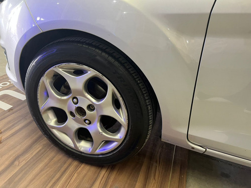 Ford Fiesta Kinetic 1.6 S 120cv 2016