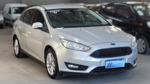 Ford Focus III 1.6 S 2017