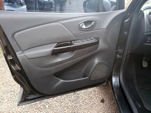 Renault Captur 2.0 Intens Automática 2018