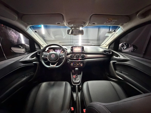 Fiat Cronos 1.8 PRECISION AT L18 2019