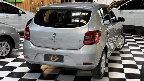 Renault Sandero 1.6 Expression Pack 90cv 2018