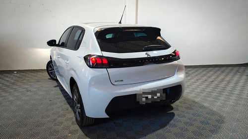Peugeot 208 1.6l Feline Tiptronic 2022