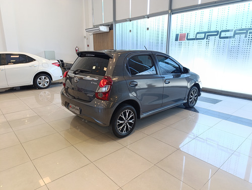 Toyota Etios 1.5 Xls Mt 2023