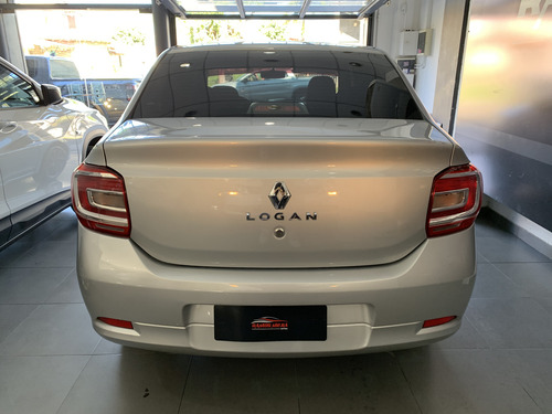 Renault Logan 1.6 Authentique 85cv 2014