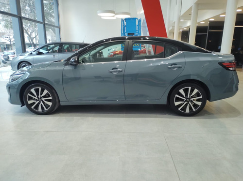 Nissan Sentra 2.0 Exclusive Cvt 2025