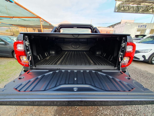 Toyota Hilux Hilux 2.8 Dc 4x4 GR-S IV Tdi At6 (204cv) 2025