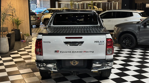 Toyota Hilux Pick-Up 2.8 Cd Srv 177cv 4x4 2016