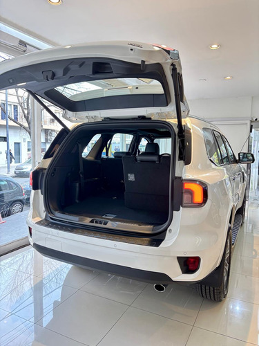 Ford Everest 2.3 Gtdi Ecoboost Titanium 4X4 At 2025