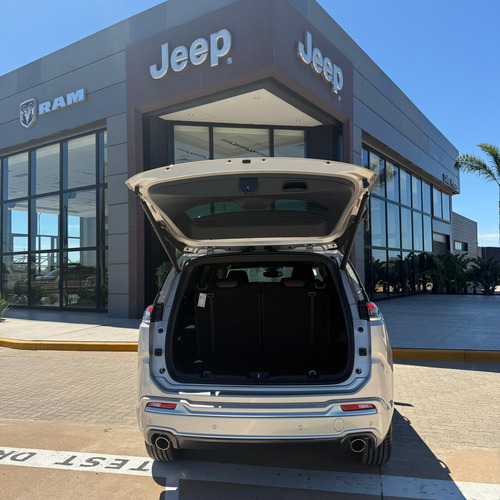 Jeep Commander 2.0 Td380 At9 4x4 7pas Overland 2025